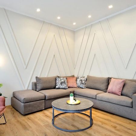 The Flirty Athens Apartment Extérieur photo