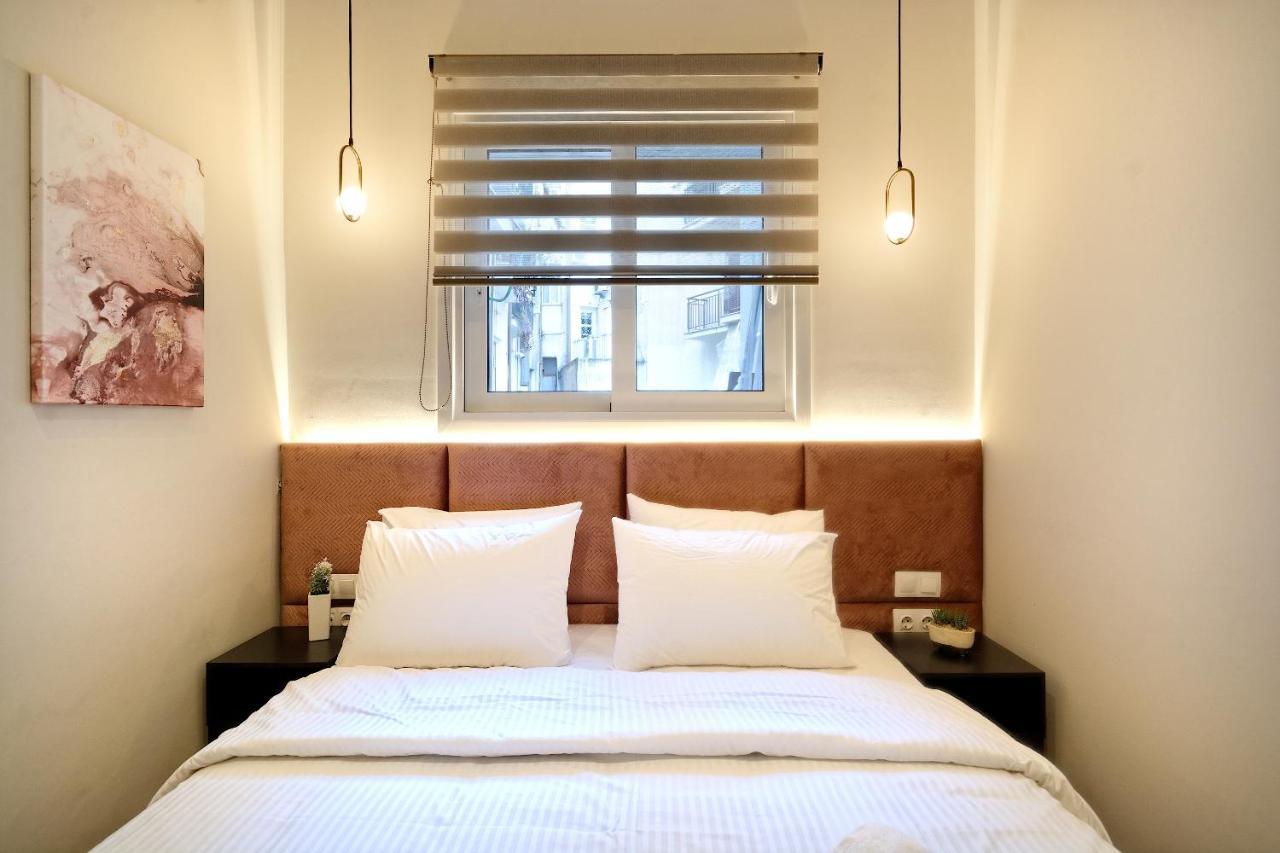 The Flirty Athens Apartment Extérieur photo